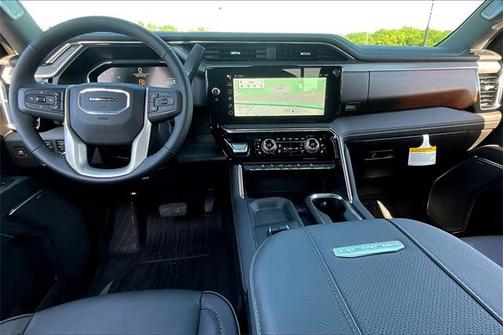 2025 GMC Sierra 2500 Denali