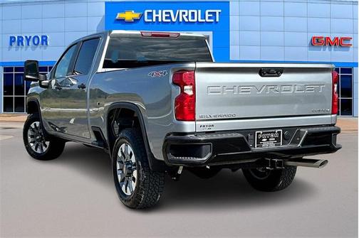 2026 Chevrolet Silverado 2500 Custom