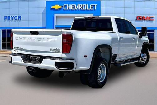 Summit White 2023 Chevrolet Silverado 3500 High Country