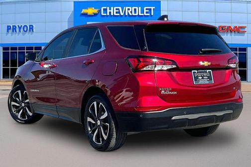 Radiant Red Tintcoat 2023 Chevrolet Equinox 1LT