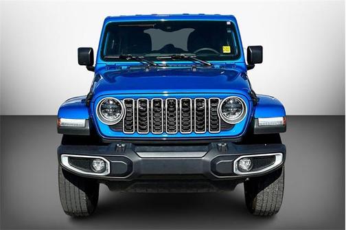 2024 Jeep Wrangler 4-Door Sahara 4x4