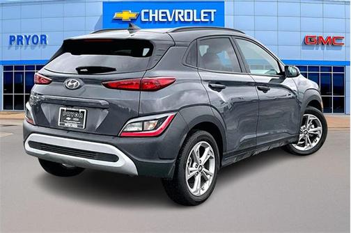 2023 Hyundai KONA SEL