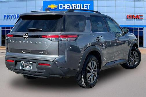 2024 Nissan Pathfinder SV 4WD