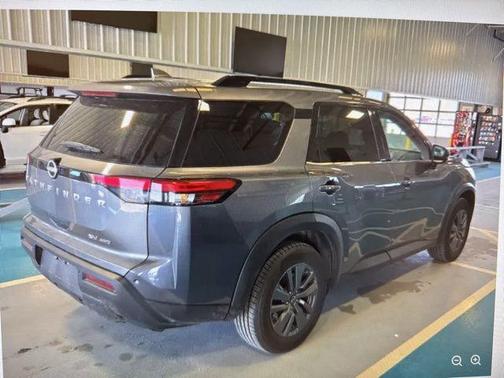 2024 Nissan Pathfinder SV 4WD