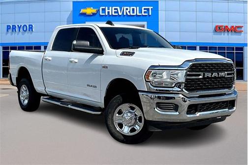 2022 RAM 2500 Big Horn Crew Cab 4x4 6'4' Box