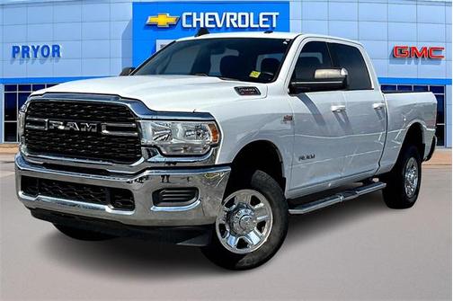 2022 RAM 2500 Big Horn Crew Cab 4x4 6'4' Box