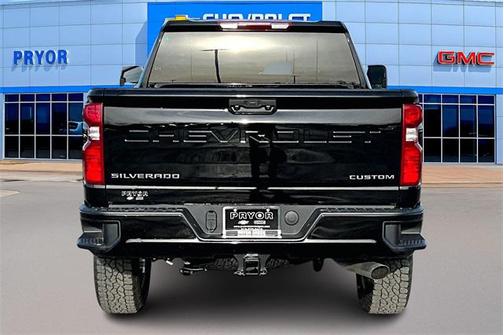 2026 Chevrolet Silverado 2500 Custom