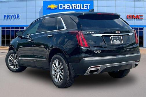 Stellar Black Metallic 2022 Cadillac XT5 Premium Luxury
