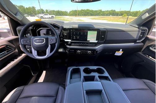 2025 GMC Sierra 2500 SLT