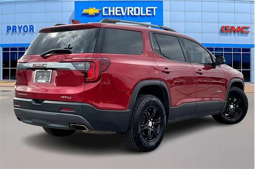 2021 GMC Acadia AWD AT4