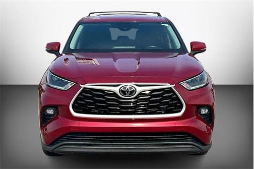 2021 Toyota Highlander LE