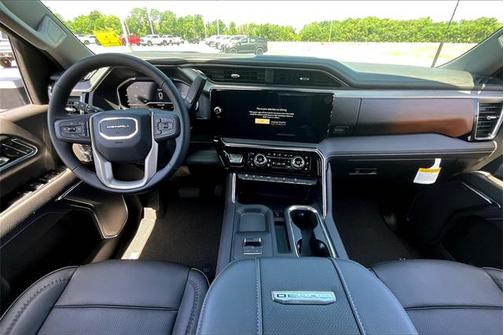 2025 GMC Sierra 2500 Denali