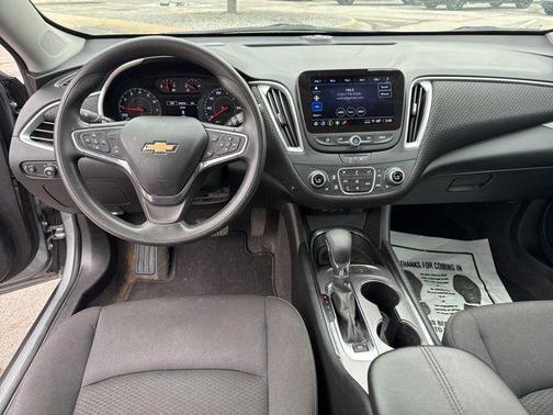 Sterling Gray Metallic 2025 Chevrolet Malibu FWD 1LT