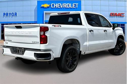 2024 Chevrolet Silverado 1500 Custom