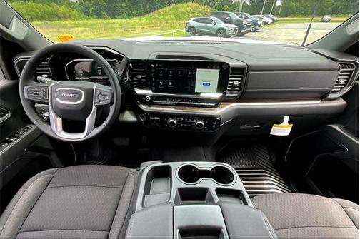 2025 GMC Sierra 2500 SLE