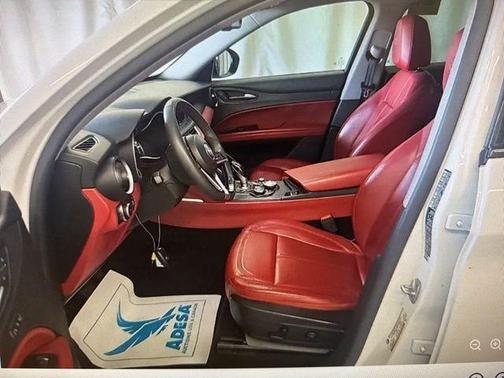 2019 Alfa Romeo Stelvio Base