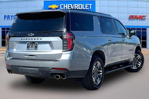 Sterling Gray Metallic 2025 Chevrolet Suburban 4WD Z71