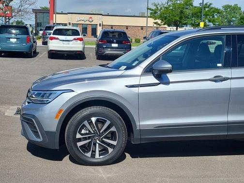 2024 Volkswagen Tiguan 2.0T S