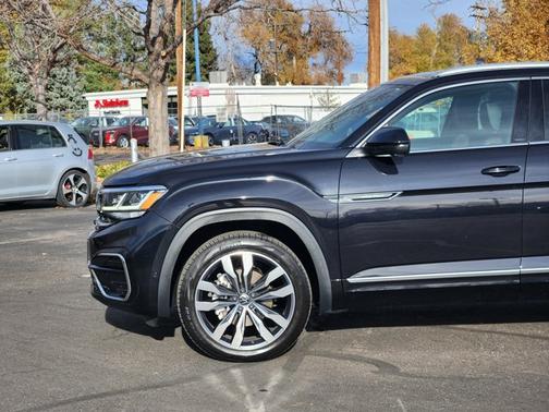 2023 Volkswagen Atlas Cross Sport 3.6 V6 SEL Premium R-Line