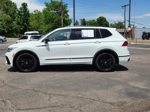 2022 Volkswagen Tiguan 2.0T SE R-Line Black