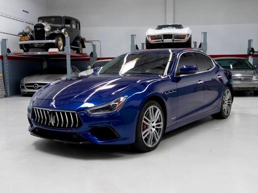 Blu 2018 Maserati Ghibli S Q4 GranSport
