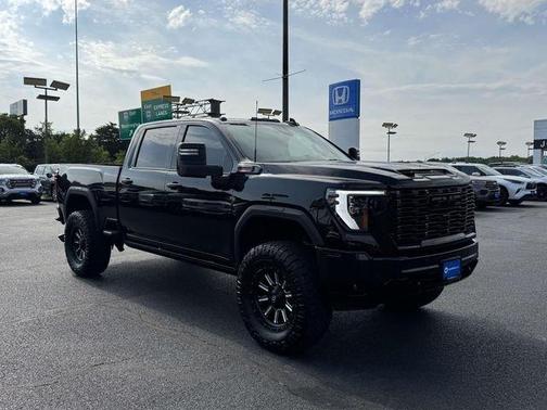 Onyx Black 2024 GMC Sierra 2500 Denali