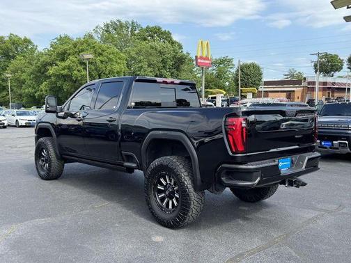 Onyx Black 2024 GMC Sierra 2500 Denali