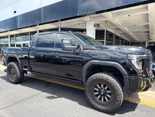 Onyx Black 2024 GMC Sierra 2500 Denali