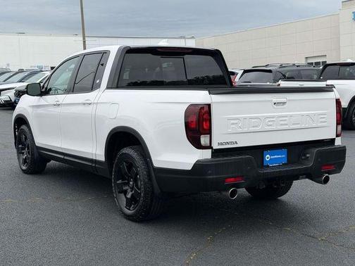 Platinum White 2025 Honda Ridgeline Black Edition