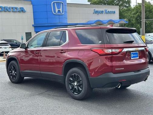 2021 Chevrolet Traverse LT Cloth