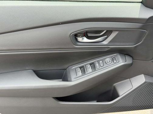 Urban Gray Pearl 2026 Honda Accord SE