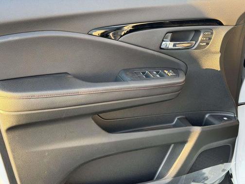 2026 Honda Ridgeline Black Edition Two-Tone