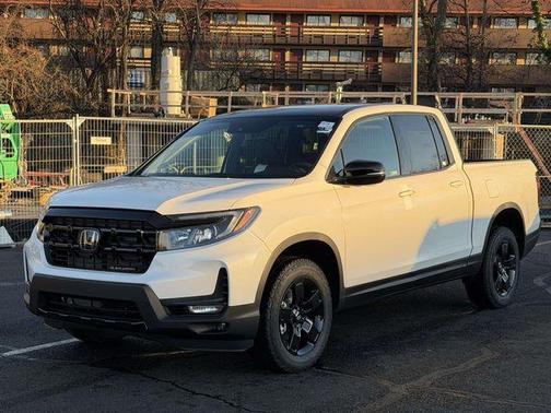 2026 Honda Ridgeline Black Edition Two-Tone