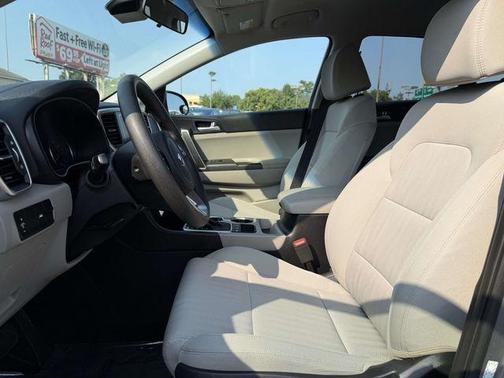 Steel Gray 2020 Kia Sportage LX