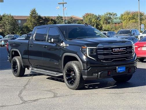 2022 GMC Sierra 1500 AT4