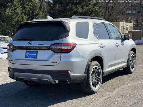 2026 Honda Pilot Touring