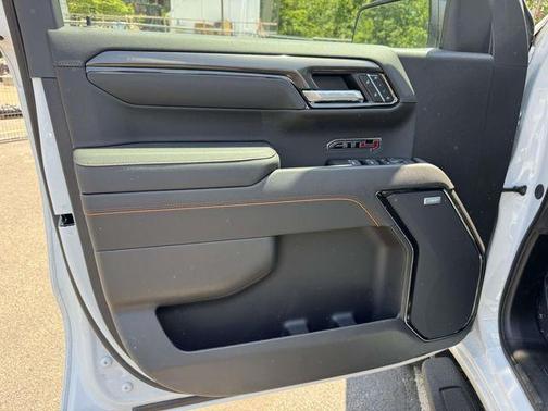 Summit White 2026 GMC Sierra 1500 AT4
