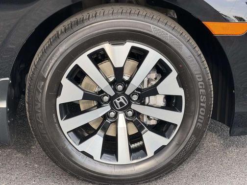 Crystal Black Pearl 2026 Honda Odyssey EX-L