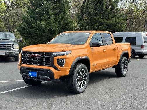 2025 GMC Canyon AT4