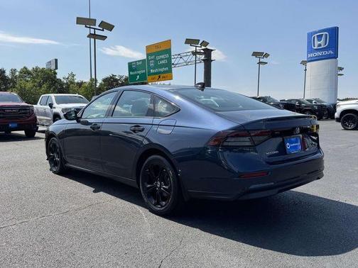 Canyon 2025 Honda Accord SE