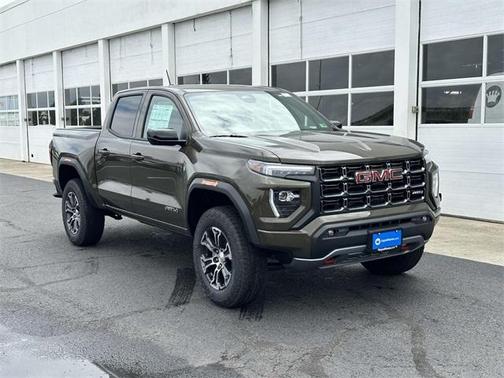 2025 GMC Canyon AT4