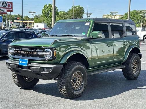 2024 Ford Bronco Outer Banks
