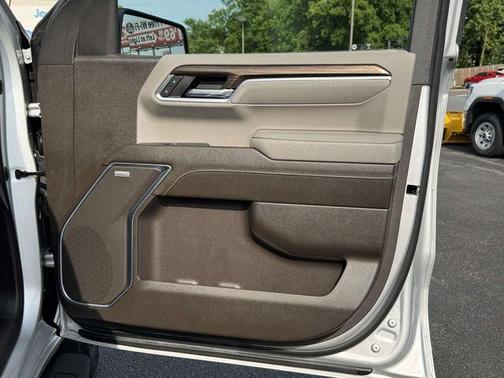 Silver Ice Metallic 2022 Chevrolet Silverado 1500 LT Trail Boss