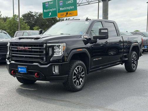 Onyx Black 2023 GMC Sierra 2500 AT4