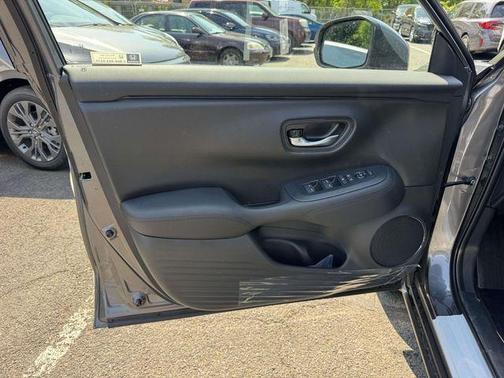 Modern Steel Metallic 2026 Honda HR-V LX