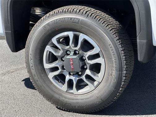 2026 GMC Sierra 2500 SLT