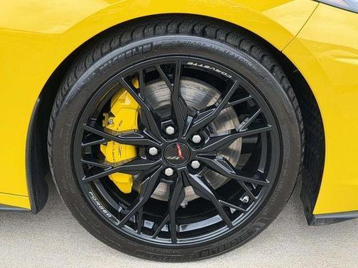 Yellow 2025 Chevrolet Corvette Stingray w/2LT
