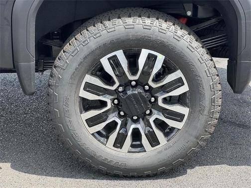 2025 GMC Sierra 2500 Denali Ultimate