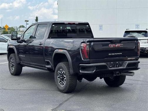 2025 GMC Sierra 2500 AT4X