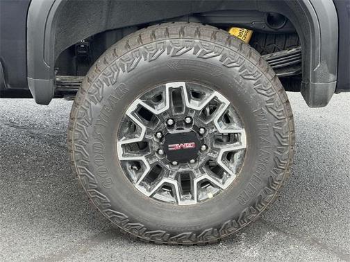 2025 GMC Sierra 2500 AT4X